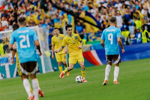 Mastering Poker Betting Strategies for Wins